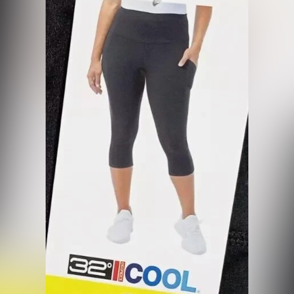 ***SOLD*** NWT Womens 32 Degrees Cool Capri Active Leggings